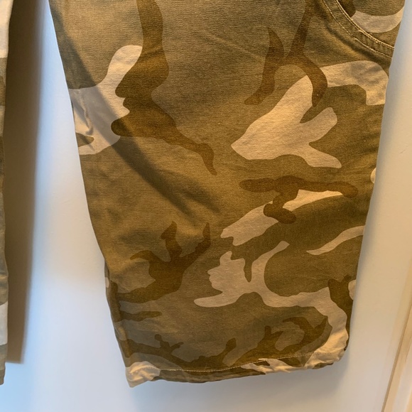 Camo jean like cargo pants - Picture 8 of 8